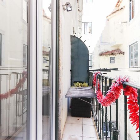 Santos Tiny Studio By Homing Lisbon Exterior photo