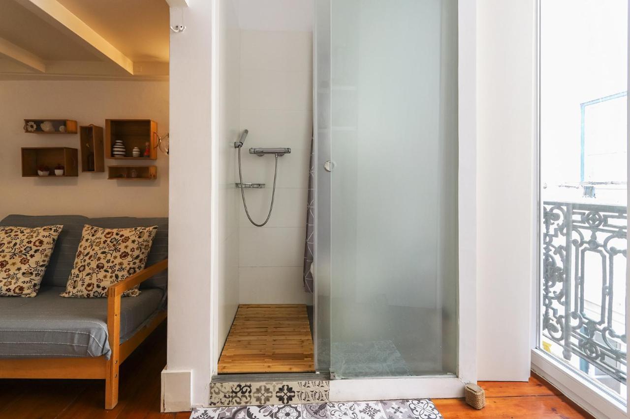 Santos Tiny Studio By Homing Lisbon Exterior photo